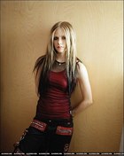 Avril Lavigne : TI4U_u1141676911.jpg