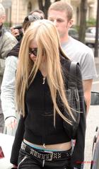 Avril Lavigne : avril-lavigne-1319742181.jpg