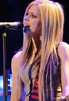 Avril Lavigne : avril-lavigne-1319918437.jpg
