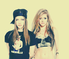 Avril Lavigne : avril-lavigne-1354747143.jpg
