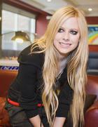 Avril Lavigne : avril-lavigne-1364159745.jpg