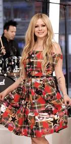 Avril Lavigne : avril-lavigne-1383717940.jpg