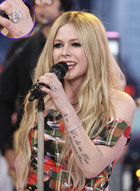 Avril Lavigne : avril-lavigne-1387826912.jpg