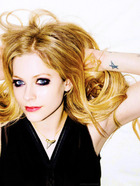 Avril Lavigne : avril-lavigne-1399760853.jpg