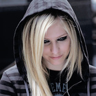 Avril Lavigne : avril-lavigne-1413741092.jpg