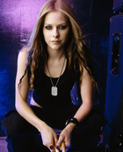 Avril Lavigne : avril-lavigne-1416423843.jpg