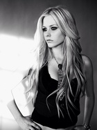 Avril Lavigne : avril-lavigne-1418581392.jpg