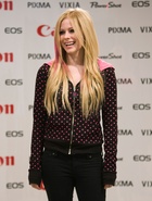 Avril Lavigne : avril-lavigne-1427218500.jpg