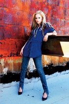 Avril Lavigne : avril-lavigne-1427218704.jpg