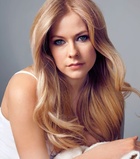Avril Lavigne : avril-lavigne-1428079973.jpg
