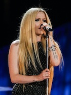 Avril Lavigne : avril-lavigne-1437936890.jpg