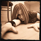 Avril Lavigne : avril_lavigne_1175046079.jpg