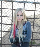 Avril Lavigne : avril_lavigne_1177626179.jpg