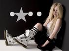 Avril Lavigne : avril_lavigne_1203351859.jpg