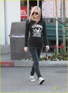 Avril Lavigne : avril_lavigne_1290798170.jpg