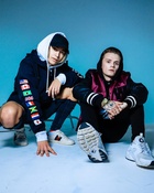 Bars and Melody : TI4U1538184303.jpg