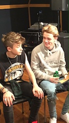 Bars and Melody : bars-and-melody-1446520321.jpg