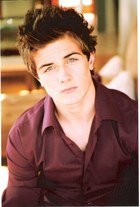 Beau Mirchoff : TI4U_u1150072522.jpg