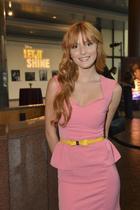 Bella Thorne : bella-thorne-1339207491.jpg