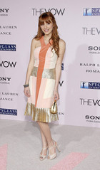 Bella Thorne : bella-thorne-1348069916.jpg