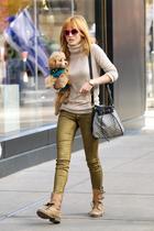 Bella Thorne : bella-thorne-1375112773.jpg