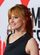 Bella Thorne : bella-thorne-1378400115.jpg