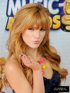 Bella Thorne : bella-thorne-1380905453.jpg