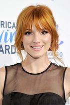 Bella Thorne : bella-thorne-1382129038.jpg