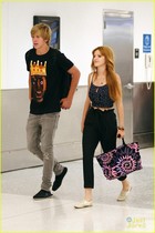 Bella Thorne : bella-thorne-1382469374.jpg