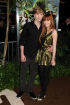 Bella Thorne : bella-thorne-1382471003.jpg