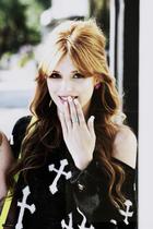 Bella Thorne : bella-thorne-1385007909.jpg