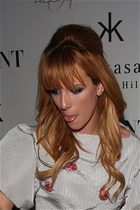 Bella Thorne : bella-thorne-1388761062.jpg