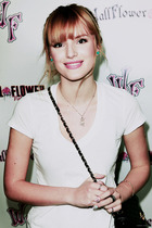 Bella Thorne : bella-thorne-1388934994.jpg