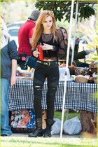 Bella Thorne : bella-thorne-1396619619.jpg