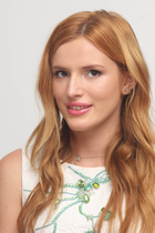 Bella Thorne : bella-thorne-1412359529.jpg