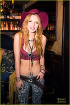 Bella Thorne : bella-thorne-1415123714.jpg