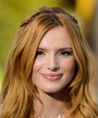 Bella Thorne : bella-thorne-1421262019.jpg