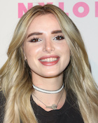 Bella Thorne : bella-thorne-1494012304.jpg