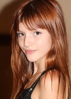 Bella Thorne : bella_thorne_1255266451.jpg