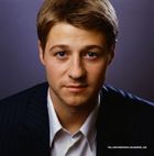 Benjamin McKenzie : TI4U_u1142963499.jpg