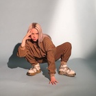 Billie Eilish : billie-eilish-1591845396.jpg