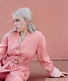 Billie Eilish : billie-eilish-1591845581.jpg