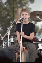 Billy Gilman : fe7137ce.jpg