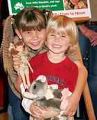 Bindi Irwin : TI4U_u1285598173.jpg