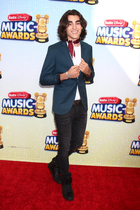 Blake Michael : blake-michael-1381423428.jpg