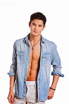 Booboo Stewart : boo-boo-stewart-1321288063.jpg