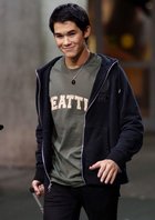 Booboo Stewart : boo-boo-stewart-1329371289.jpg