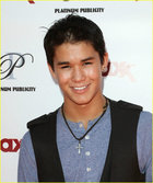 Booboo Stewart : boo-boo-stewart-1339207381.jpg