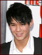 Booboo Stewart : boo_boo_stewart_1266719998.jpg