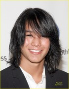 Booboo Stewart : boo_boo_stewart_1266722293.jpg